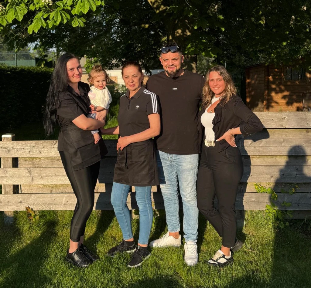 Clubpaechter Familie Privitera_La Taverna Clubpaechter Familie Privitera La Taverna Restaurant Pizzeria Lünen